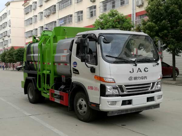 江淮駿鈴6方廂式餐廚垃圾車