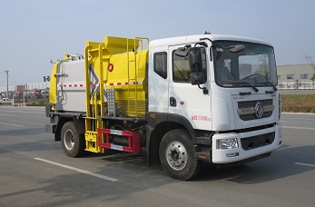 東風多利卡D9單橋9.5-12方廂式餐廚垃圾車